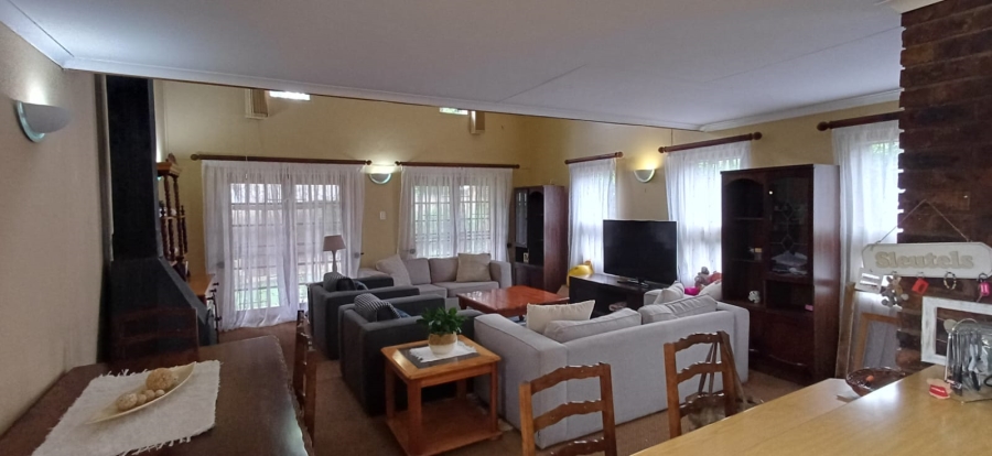 To Let 3 Bedroom Property for Rent in Eureka Free State